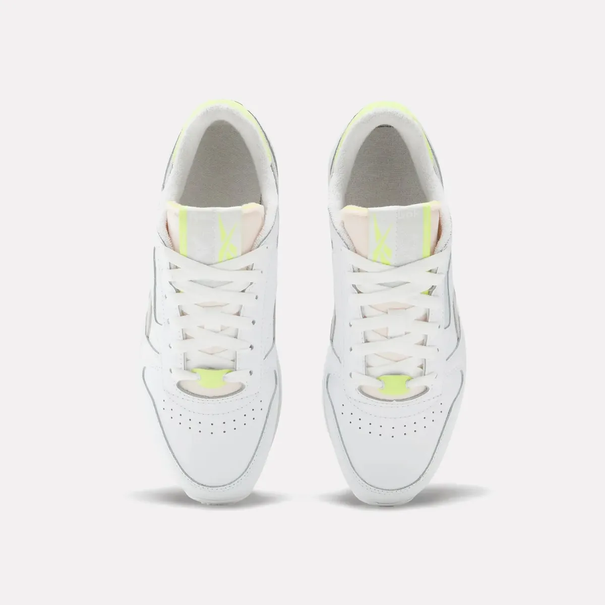 Foto 4 | Tenis Reebok Clasico Deportivo Para Correr De Mujer Blanco - Original