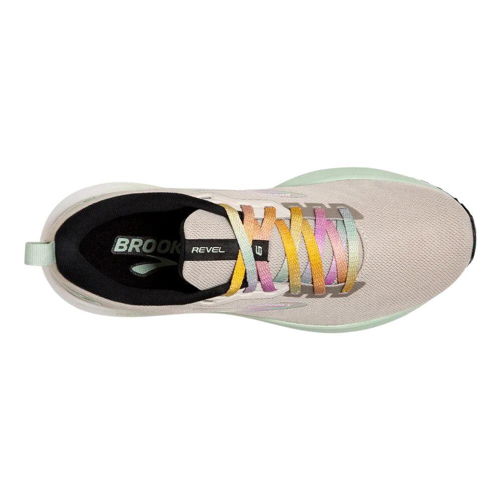 Foto 5 pulgar | Tenis Brooks Revel 6 Beige para Mujer