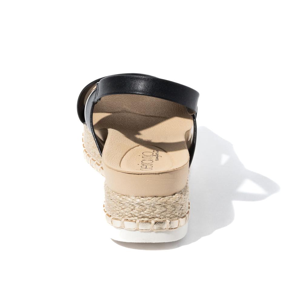 Foto 5 pulgar | Sandalias Plataforma Plana Beira Rio Ragna Pulsera Negras para Mujer