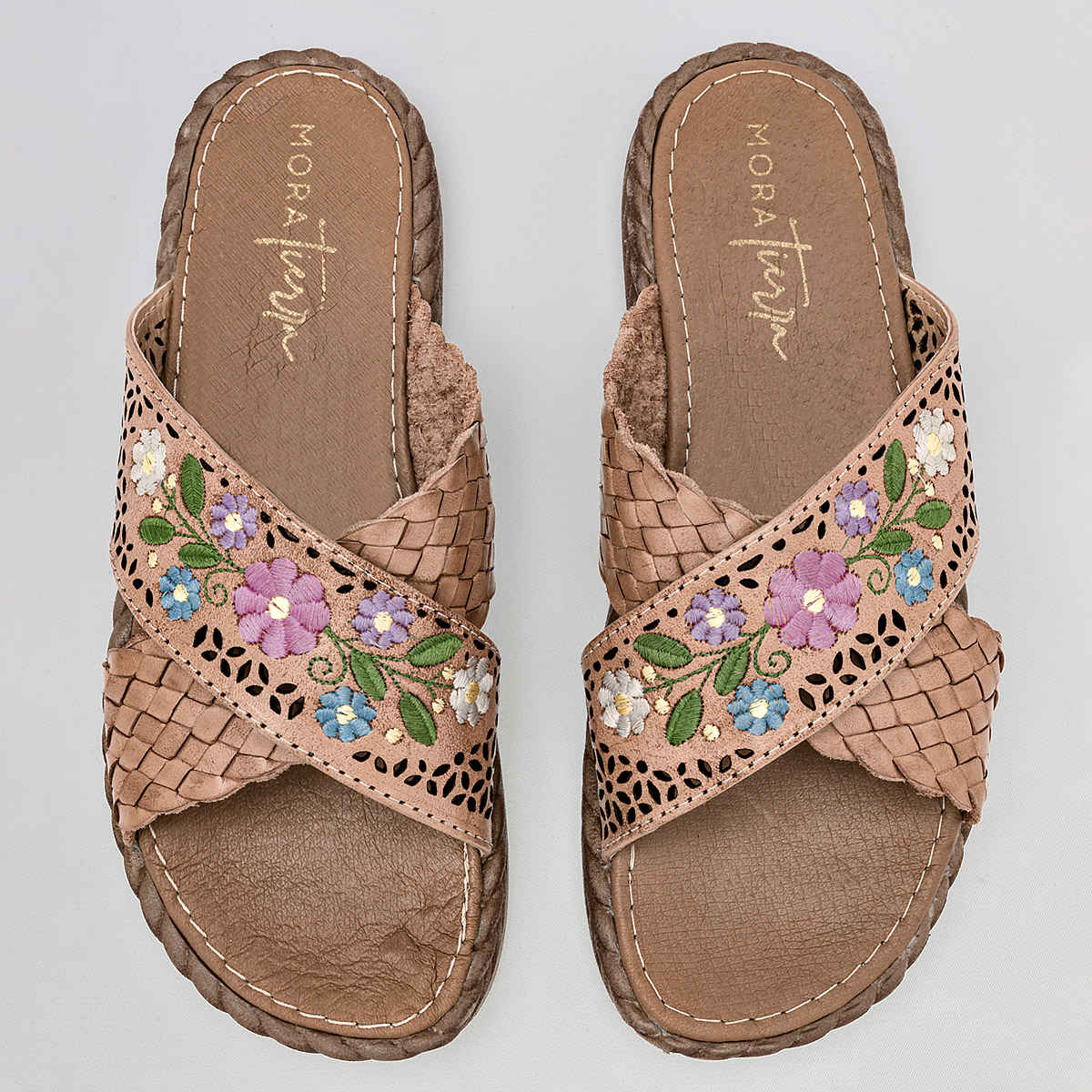 Foto 4 pulgar | Sandalia para Mujer Mora Tierra Beige 125251-e
