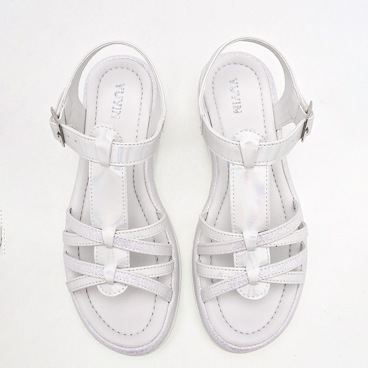 Foto 4 pulgar | Sandalia Yuyin Blanca para Mujer