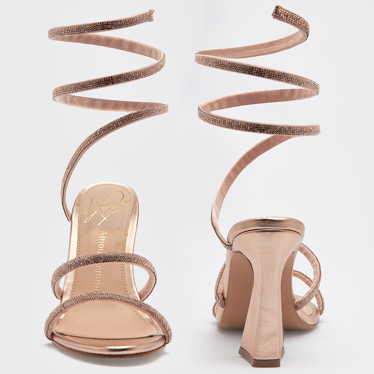 Foto 5 pulgar | Sandalias Clasben Doradas Casuales para Mujer