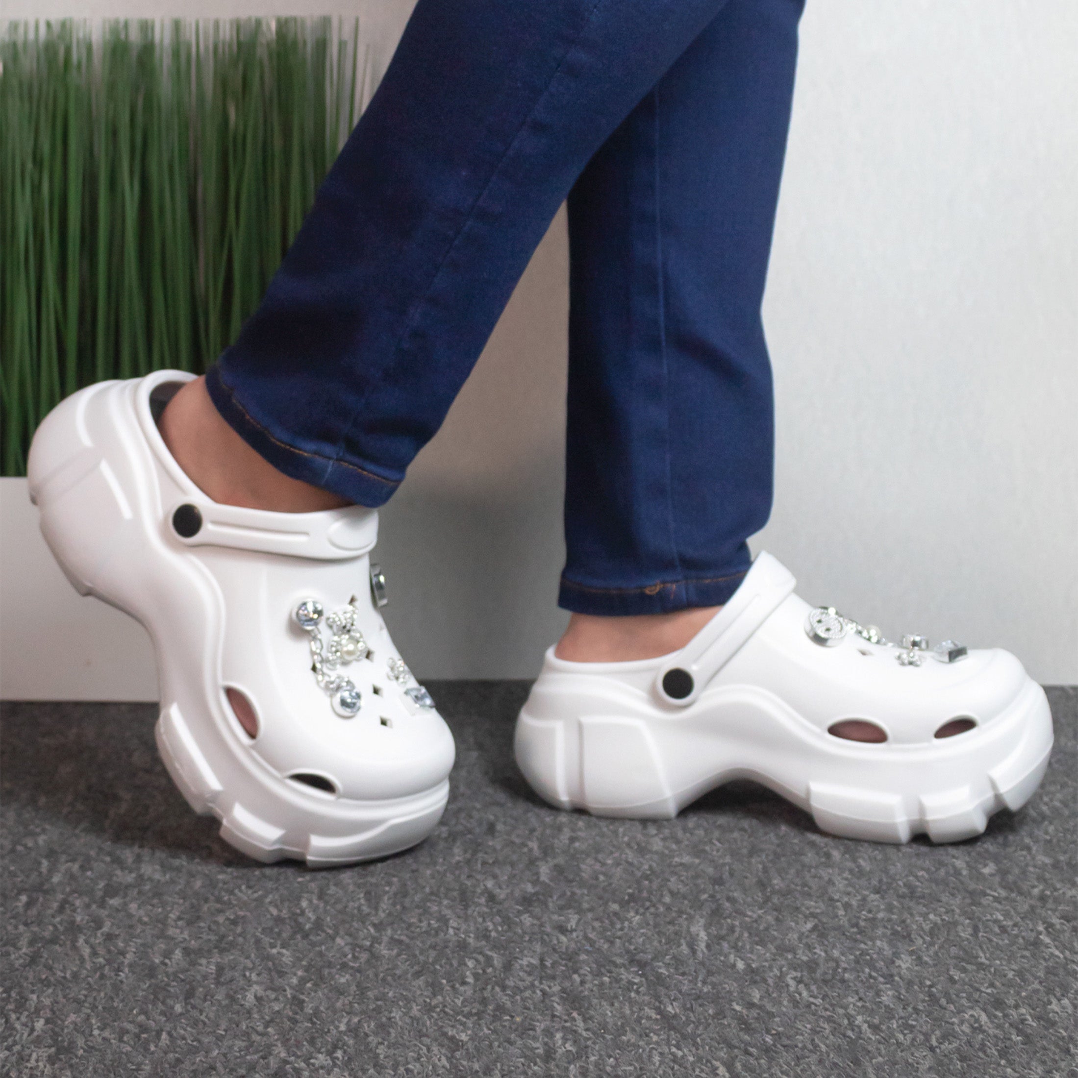 Foto 3 pulgar | Sandalias RbBasics color Blanco para Mujer