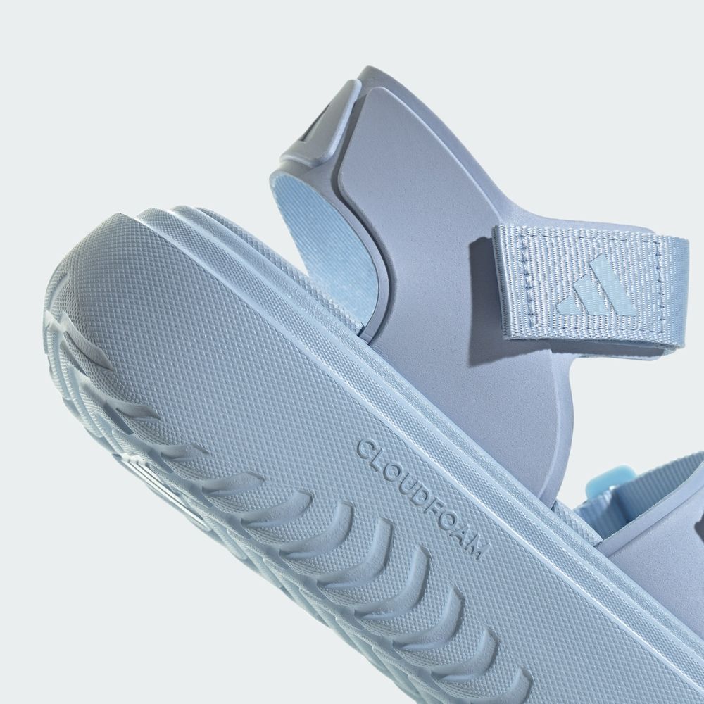 Foto 9 pulgar | Sandalias Slyn Adidas Azul para Mujer