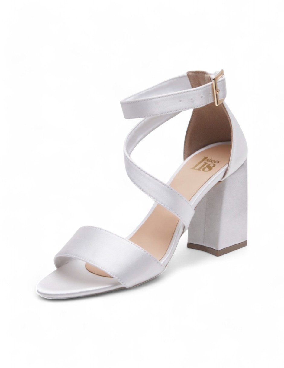 Foto 2 pulgar | Sandalias Calzado Watanabe Color Blanco Tacones Satinados