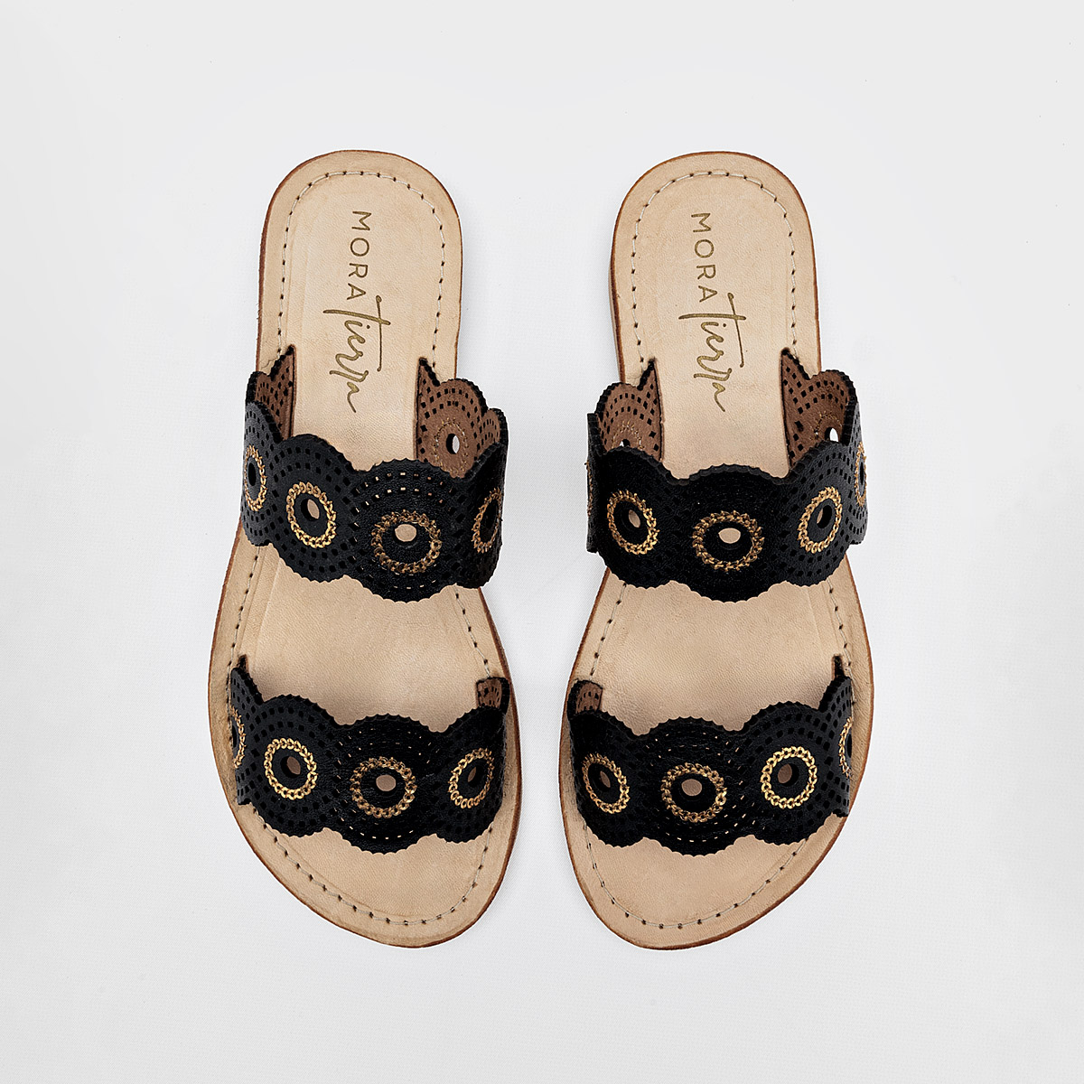 Foto 4 pulgar | Mora Tierra Sandalia Para Mujer Negro Cod.132501