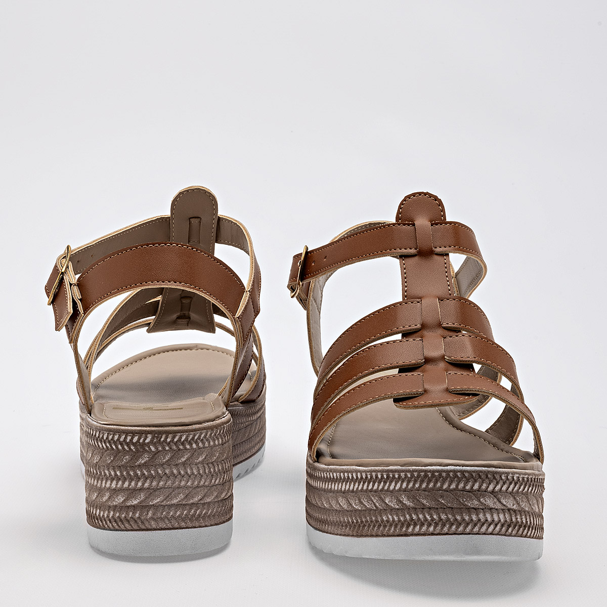 Foto 4 pulgar | Hg Sandalia Para Mujer Camel Cod.132289