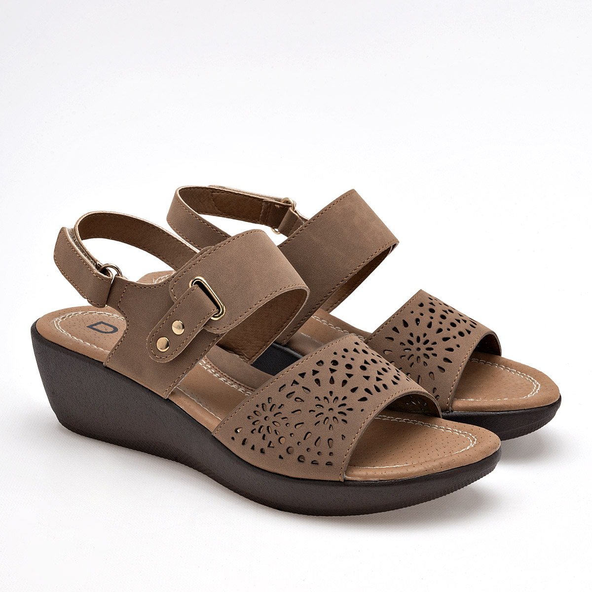 Foto 3 pulgar | Dva Sandalia Para Mujer Camel Cod.132050