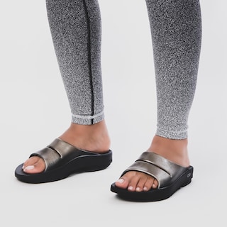 Foto 6 | Zapatos Oofos Ooahh Luxe Recovery Slide Latte Para Mujer, Talla 9 - Venta Internacional.