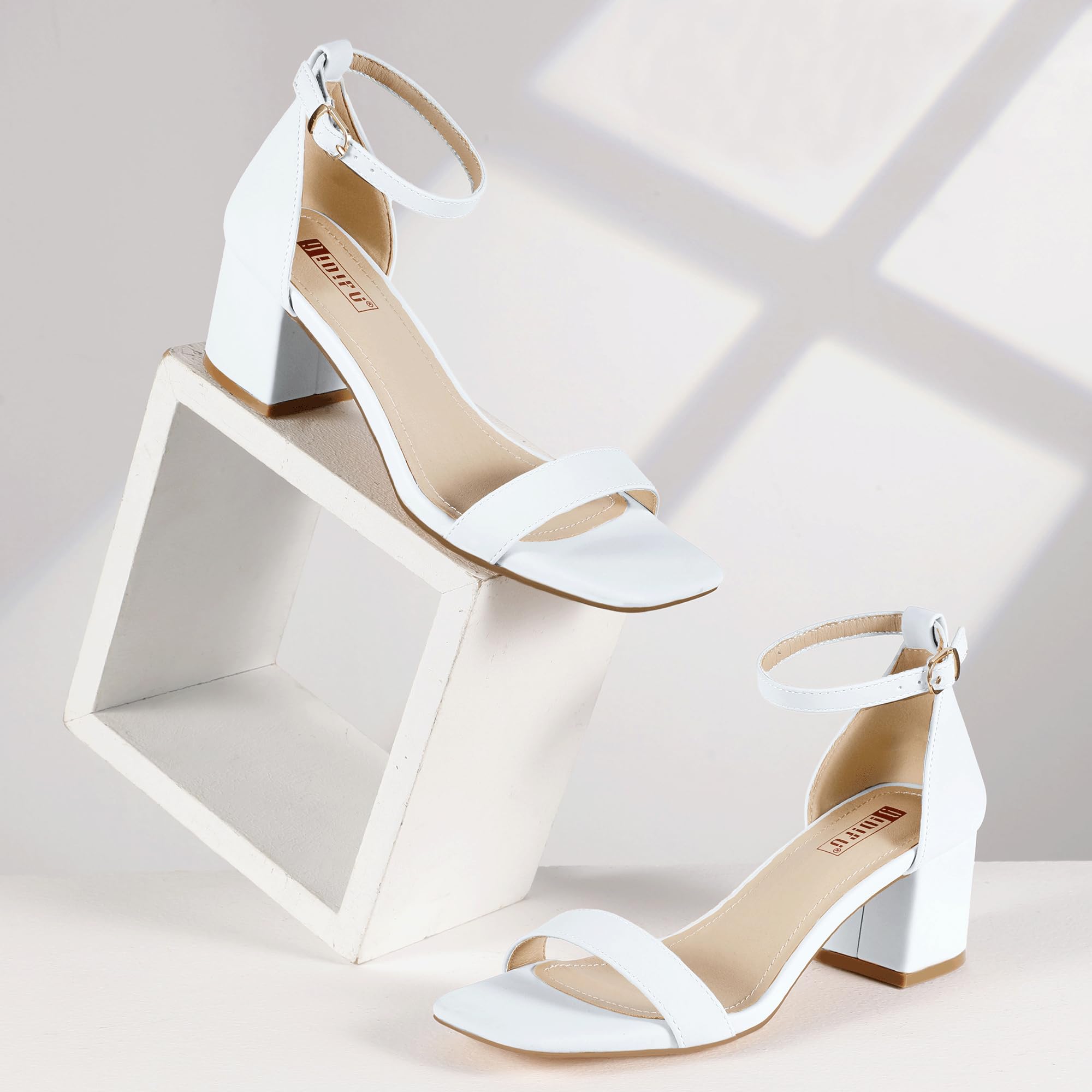 Foto 7 pulgar | Sandalias De Tacón Idifu White Chunky Block De Tacón Bajo Para Mujer - Venta Internacional.