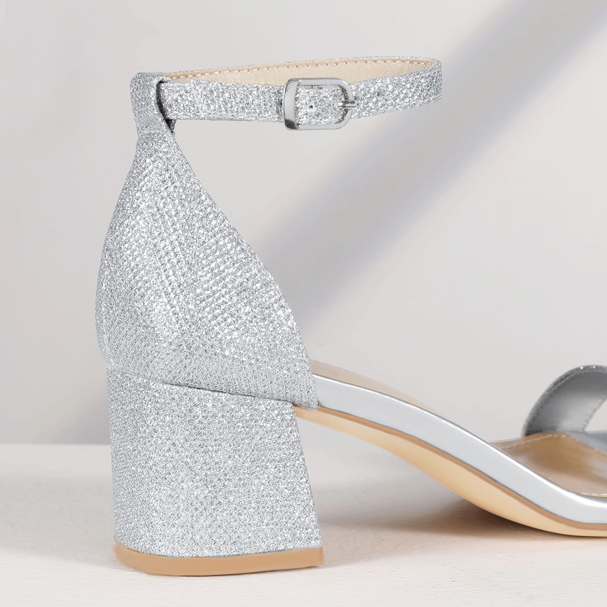 Foto 6 pulgar | Sandalias Idifu Silver Glitter Tacones Bajos Para Mujer - Venta Internacional.