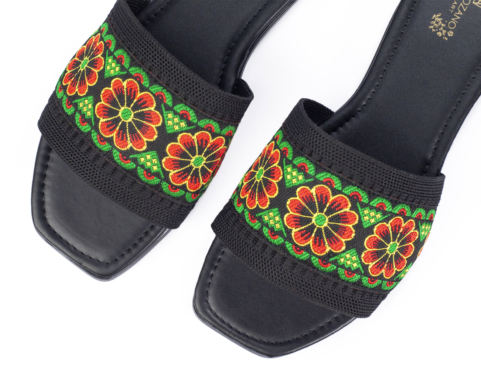 Foto 9 pulgar | Sandalia De Piso A Ángelozano Con Tira De Flores, Color Negro