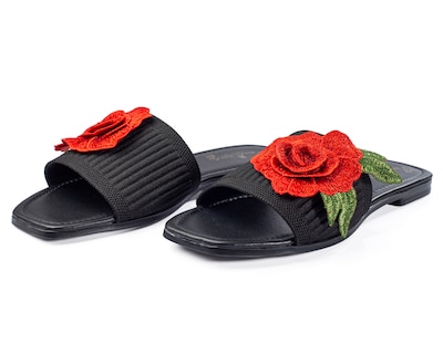 Foto 3 | Sandalia De Piso A Ángelozano Adornada Con Flores Rojas, Color Negro