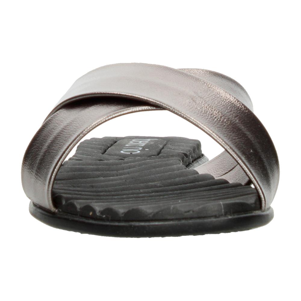 Foto 7 pulgar | Sandalias Beira Rio Plateado Para Mujer [bei99] Plateado