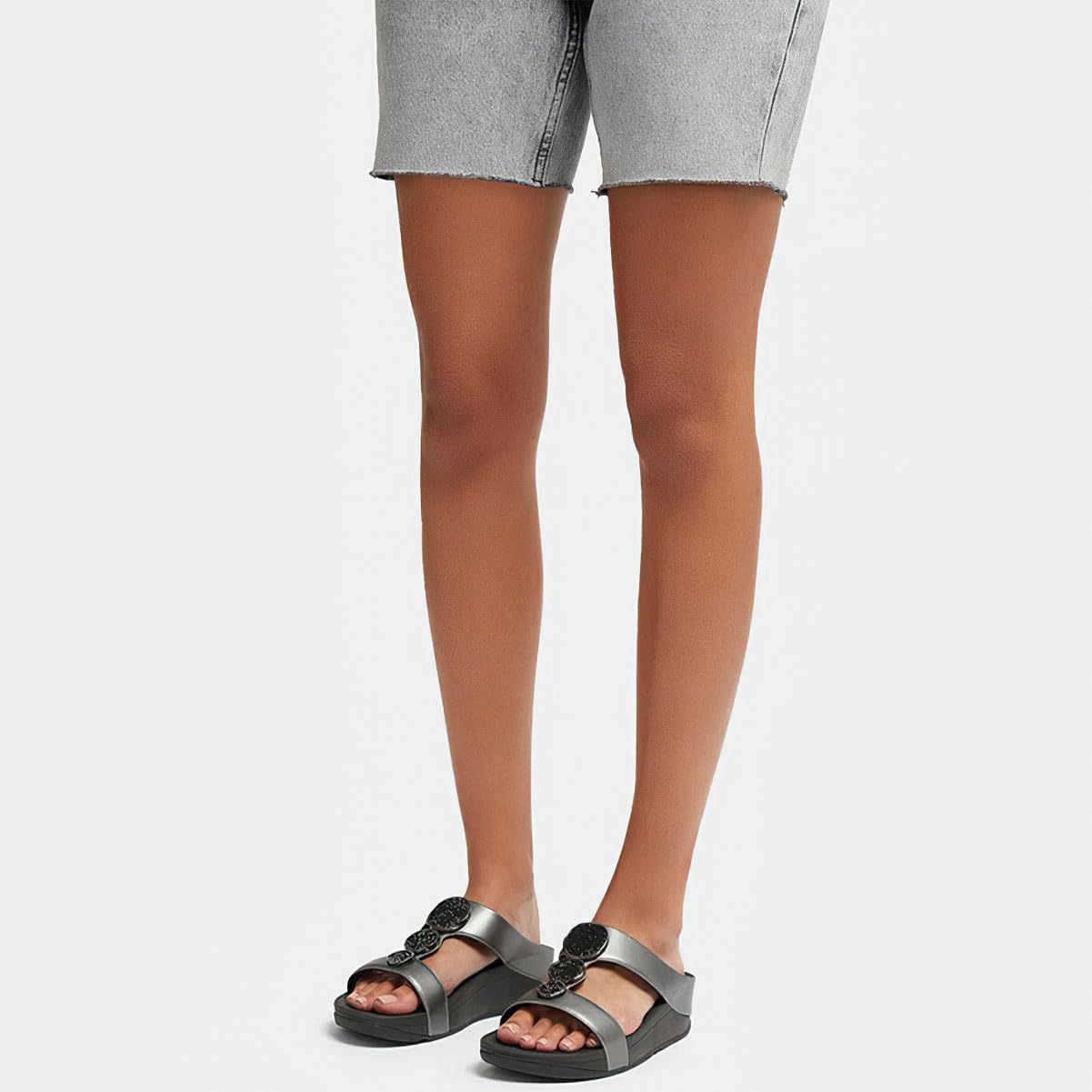 Foto 5 pulgar | Sandalia De Cuña Fitflop Halo Con Cuentas Y Círculo Metálico Con Barra En H Para Mujer - Venta Internacional.