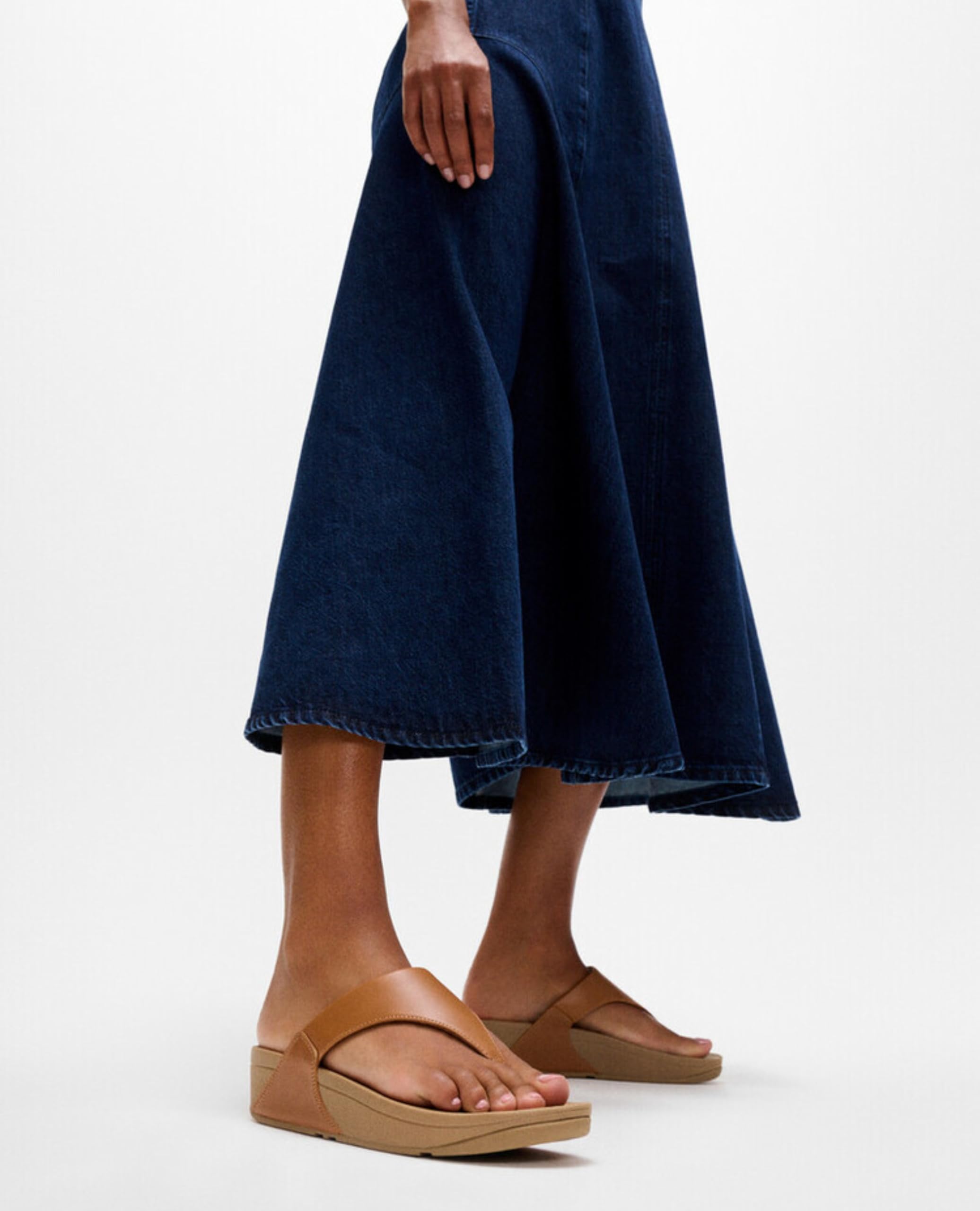 Foto 6 | Sandalias Fitflop Lulu, Puntera De Piel, Color Canela Claro, Talla 8, Para Mujer - Venta Internacional.