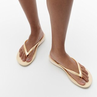 Foto 6 | Flip Flop Fitflop Iqushion Flip Flop-flop-flop Para Mujer, Color Dorado - Venta Internacional.