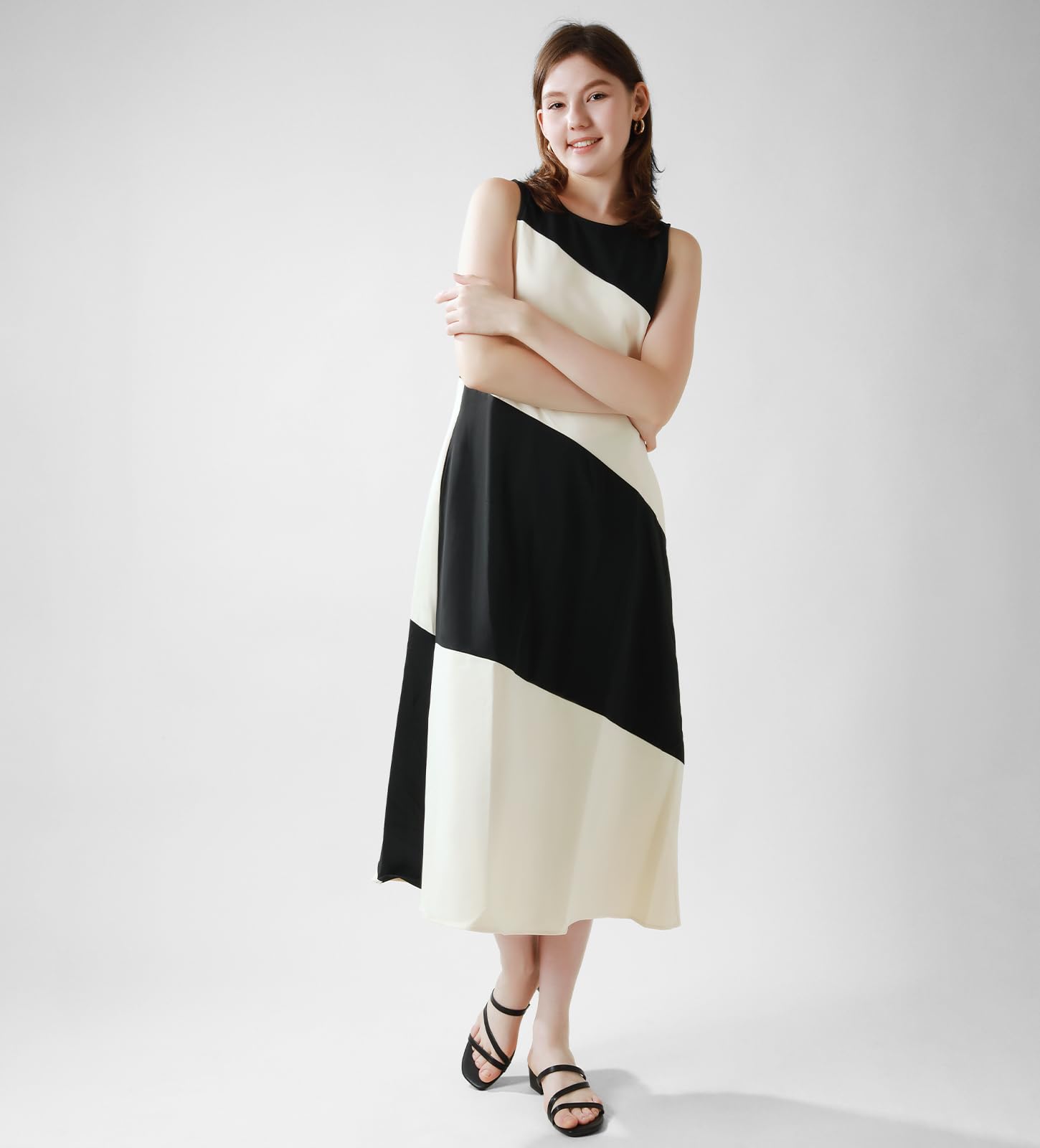 Foto 7 | Sandalia De Tacón Ankis Para Mujer  Punta Cuadrada  Con Tiras Negras  2 54 Cm - Venta Internacional.