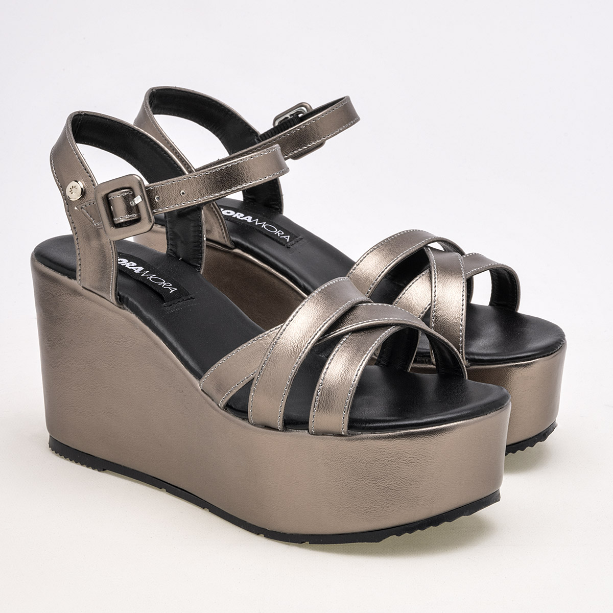 Foto 3 pulgar | Zapatos Moramora Gris Código 121696-e para Mujer