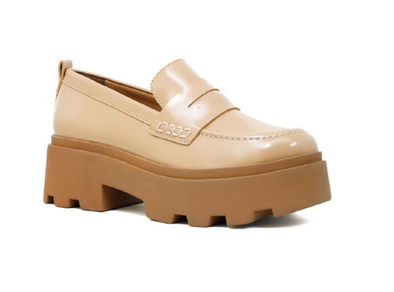 Zapatos Salamandra 267-3849 Alto Brillo Beige Casual Dama