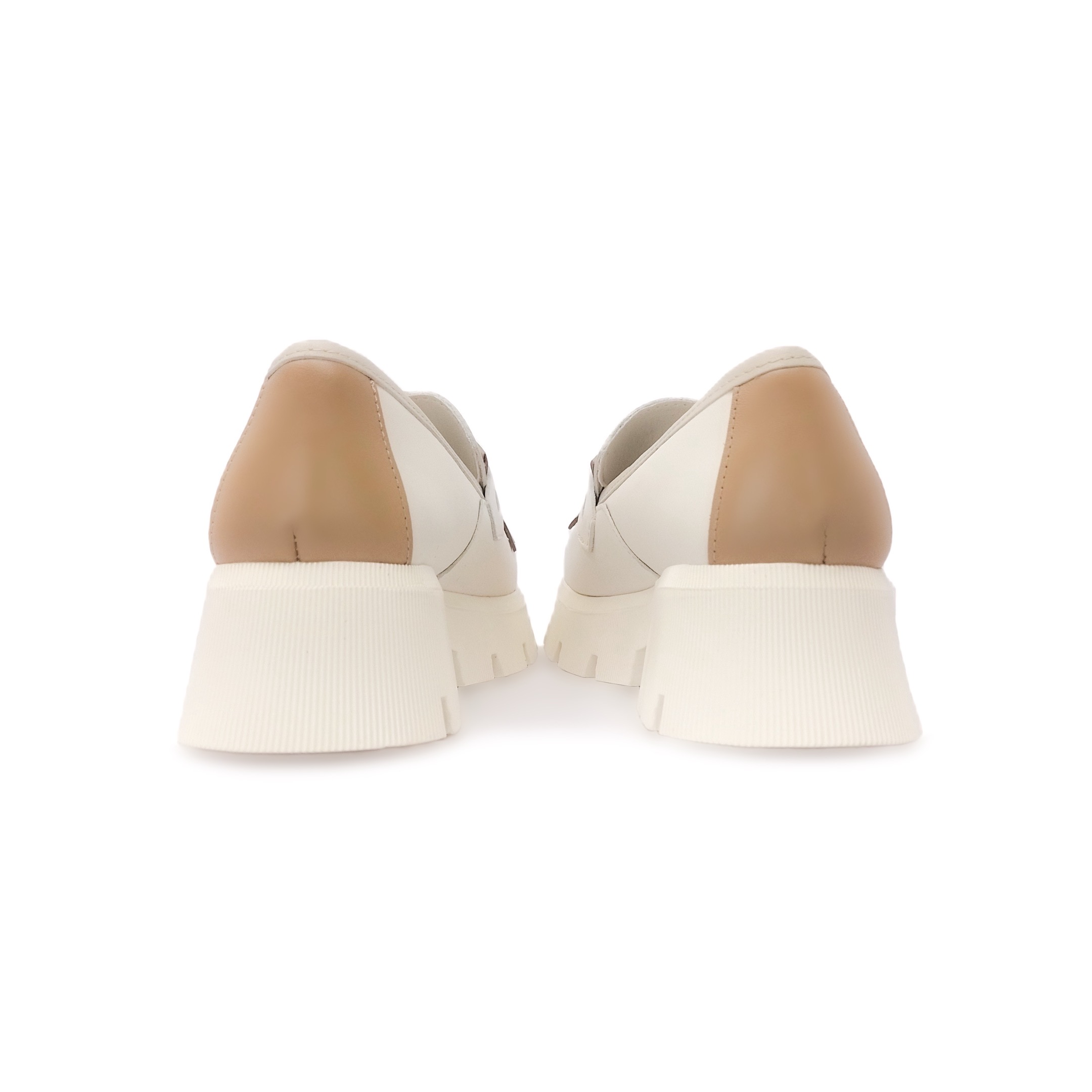 Foto 4 pulgar | Mocasín Penny Loafer Chunky Dasalo en Piel Vacuna Café para Mujer