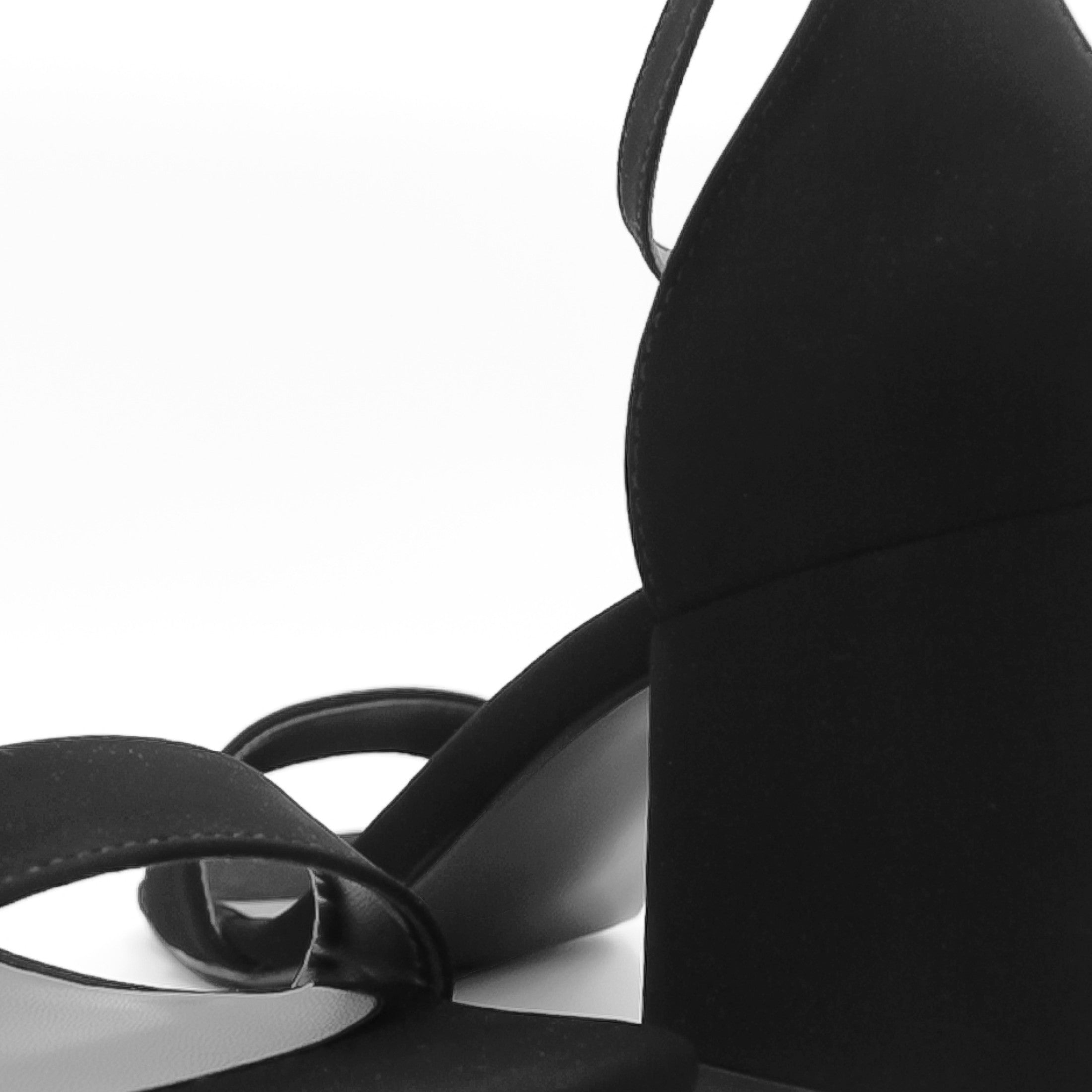 Foto 6 pulgar | Sandalia Con Tacón Exterior Gamuza Sintética Color Negro Para Mujer De Rbcollection