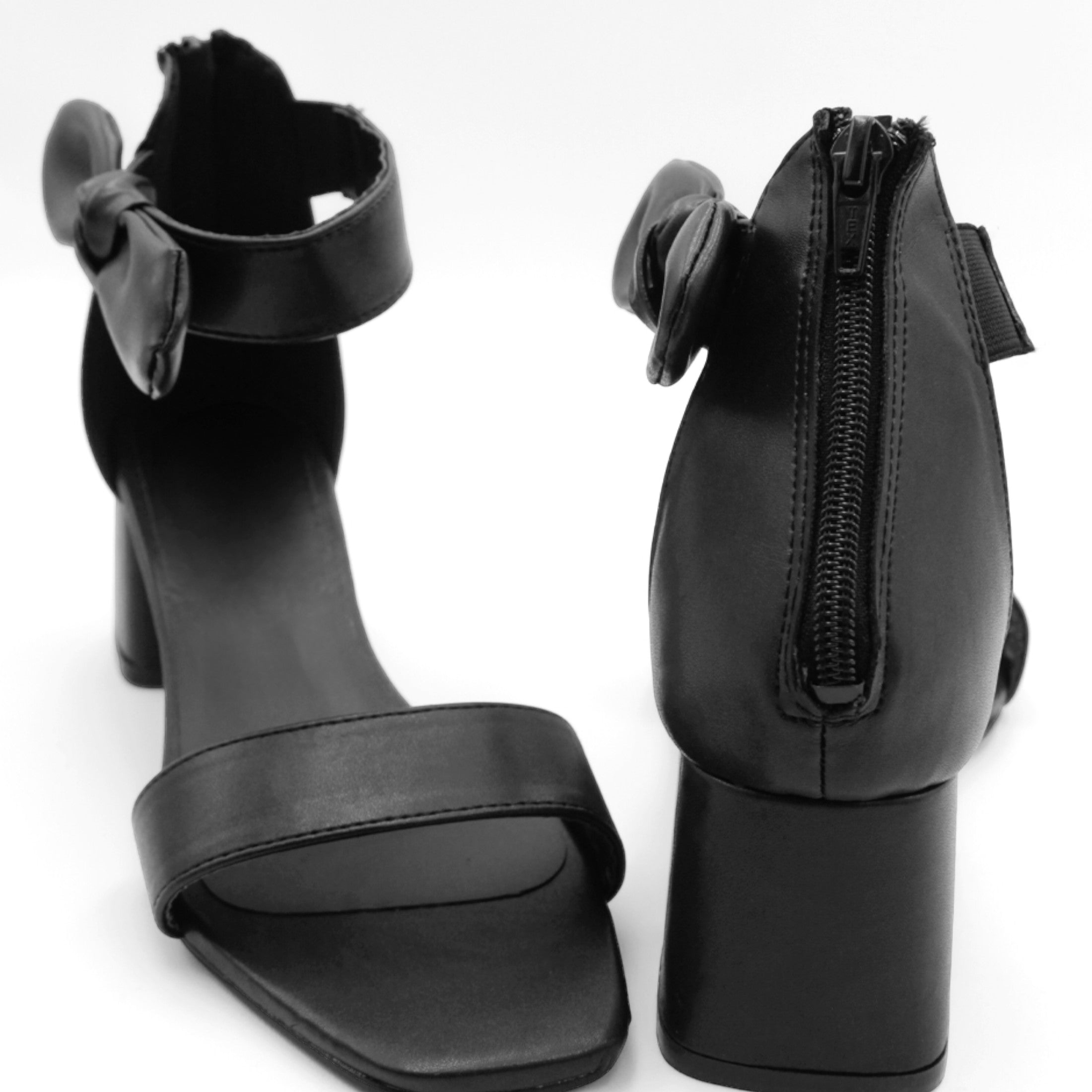 Foto 6 pulgar | Sandalia Con Tacón Exterior Piel Vegana Color Negro Para Mujer De Rbcollection
