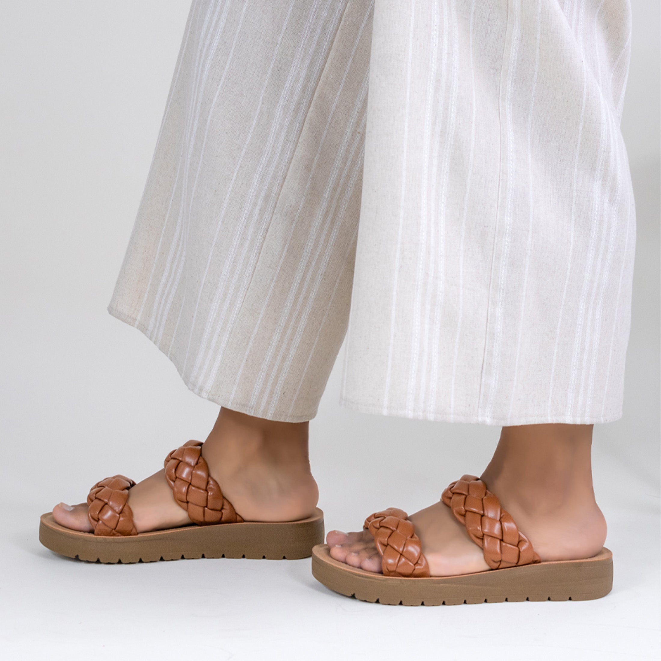 Foto 3 pulgar | Sandalias Con Plataforma Rbcollection Exterior Sintético Café Para Mujer