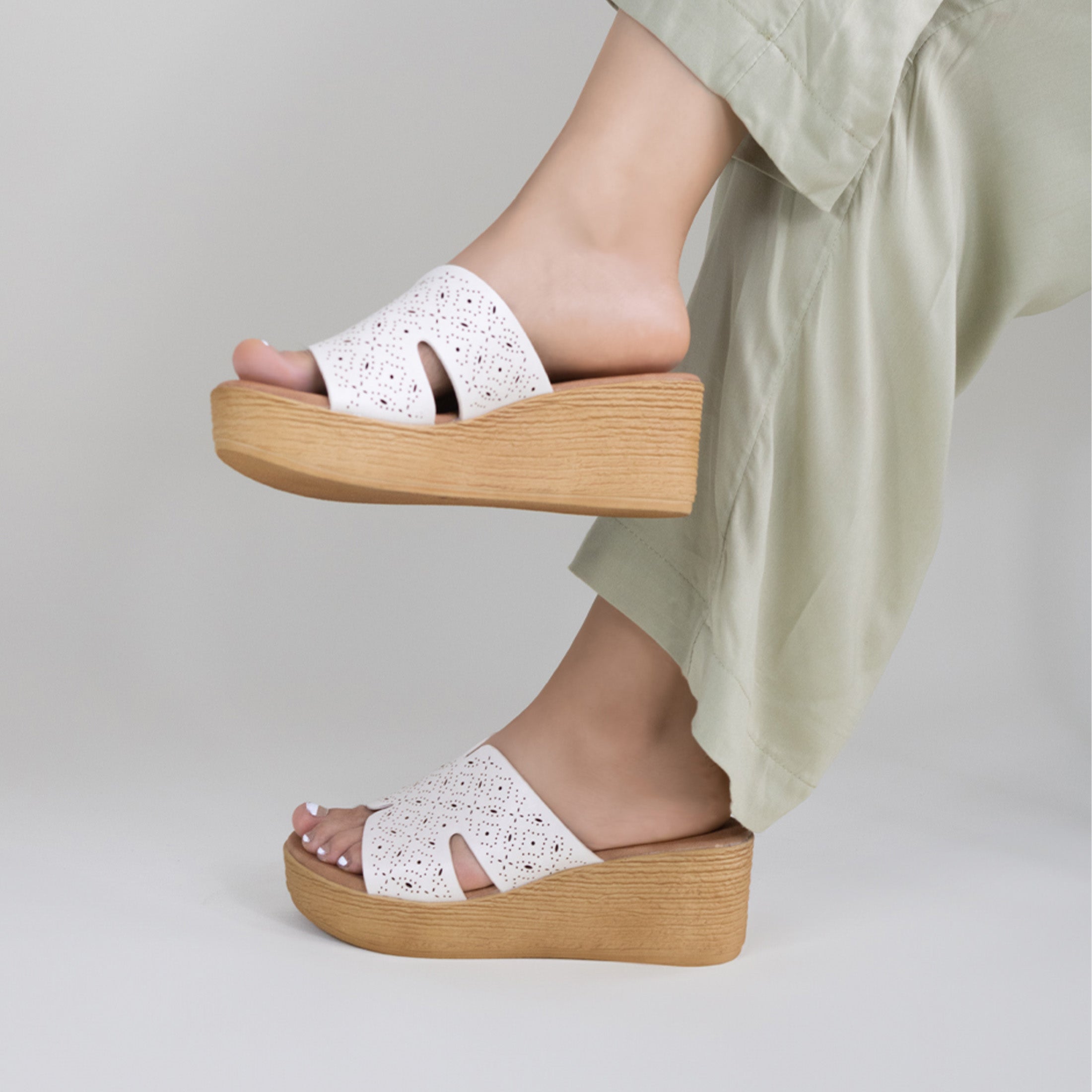 Foto 3 pulgar | Sandalias Con Plataforma Rbcollection Exterior Piel Vegana Color Blanco Para Mujer
