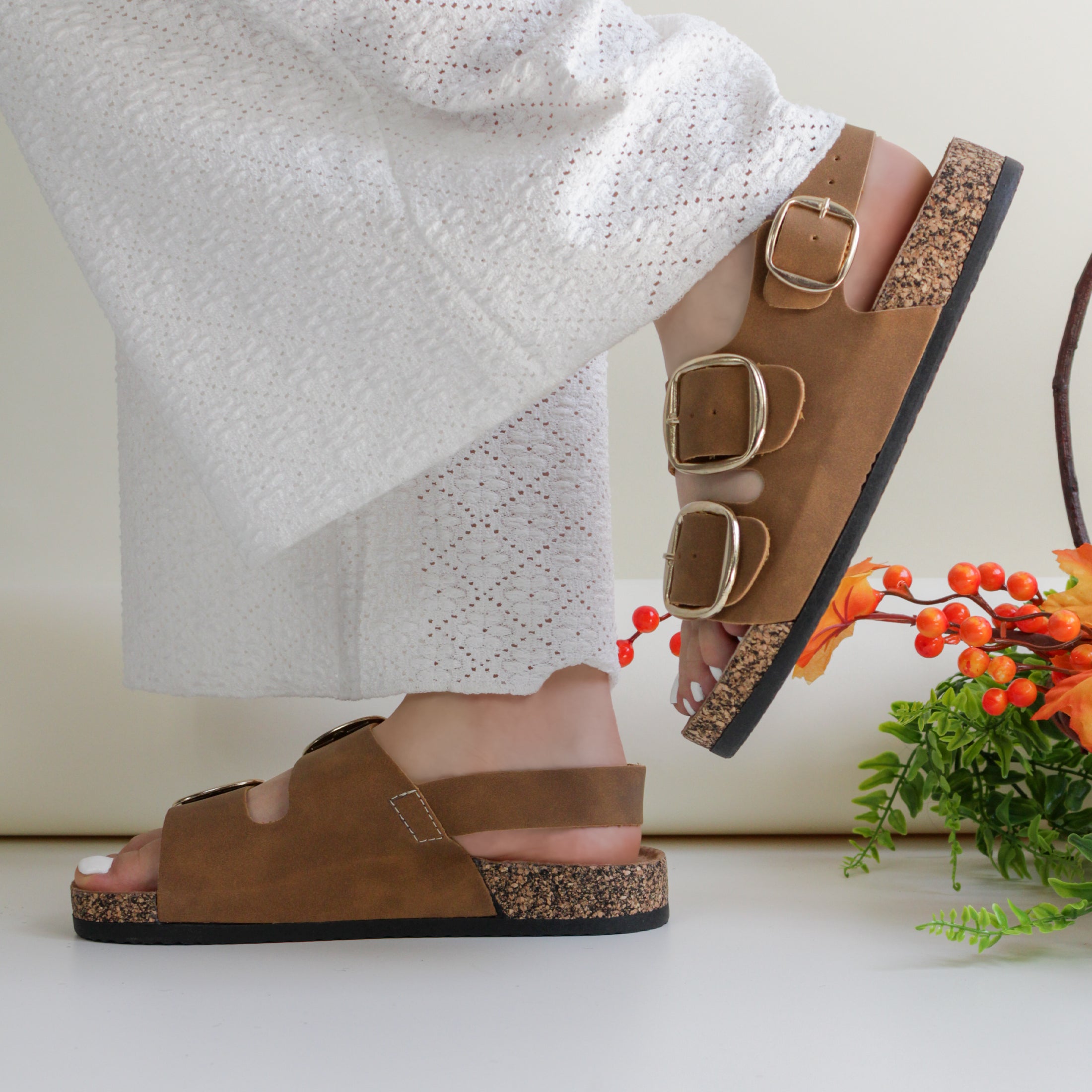 Foto 1 | Sandalias Con Plataforma Exterior Piel Vegana Color Café Para Mujer De Rbcollection