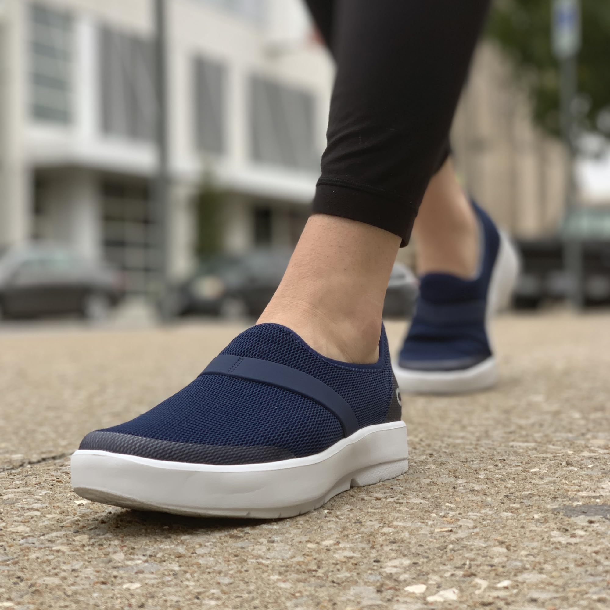 Foto 5 pulgar | Zapato Oofos Azul Marino para - Venta Internacional