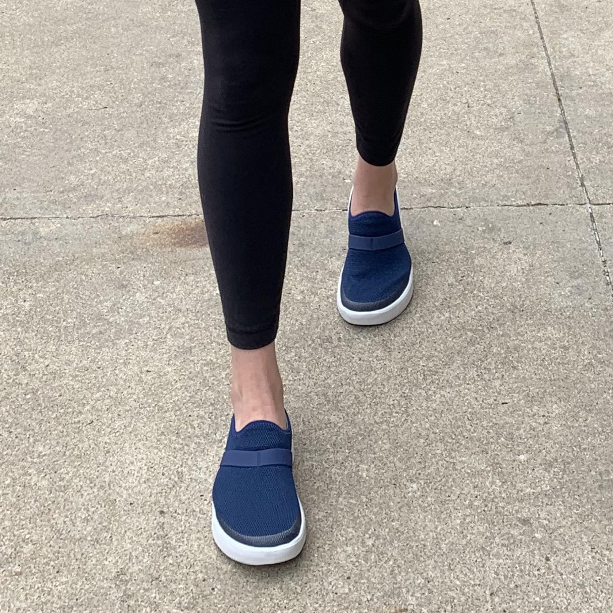 Foto 7 pulgar | Zapato Oofos Azul Marino para - Venta Internacional