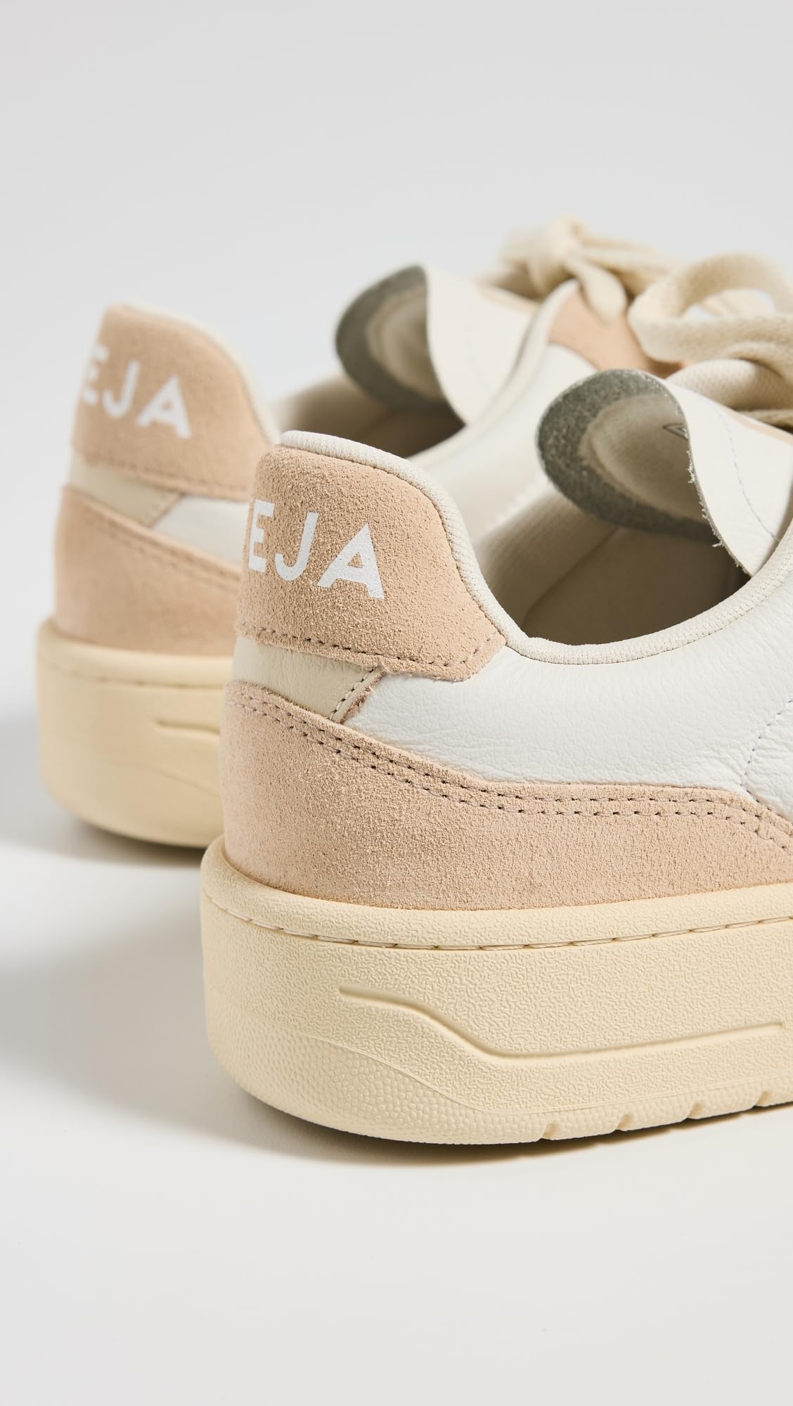 Foto 4 pulgar | Tenis Veja V-90 Pierre Leather para Mujer - Venta Internacional