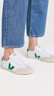 Foto 3 | Tenis Veja Volley Blancos para Mujer - Venta Internacional