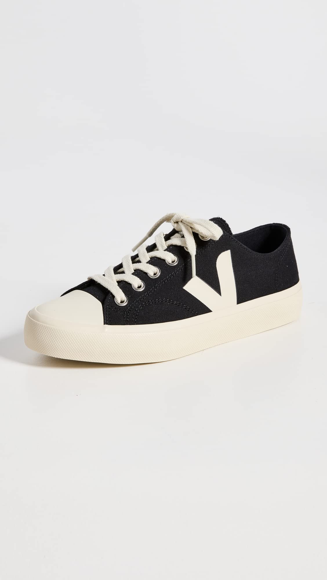 Foto 2 | Tenis Veja Wata II Low Negros para Mujer - Venta Internacional