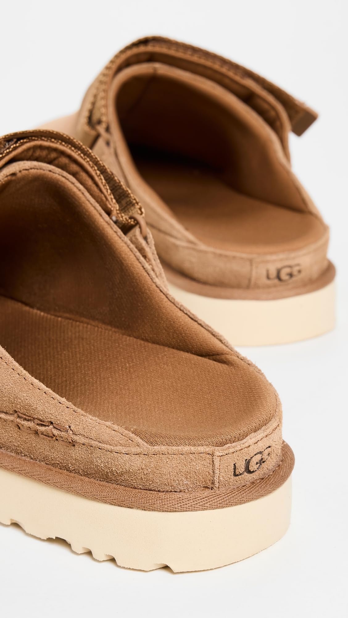 Foto 4 | Zapatos Ugg Goldenstar Zueco Para Mujer, Color Castaño, Talla 5.5 - Venta Internacional.