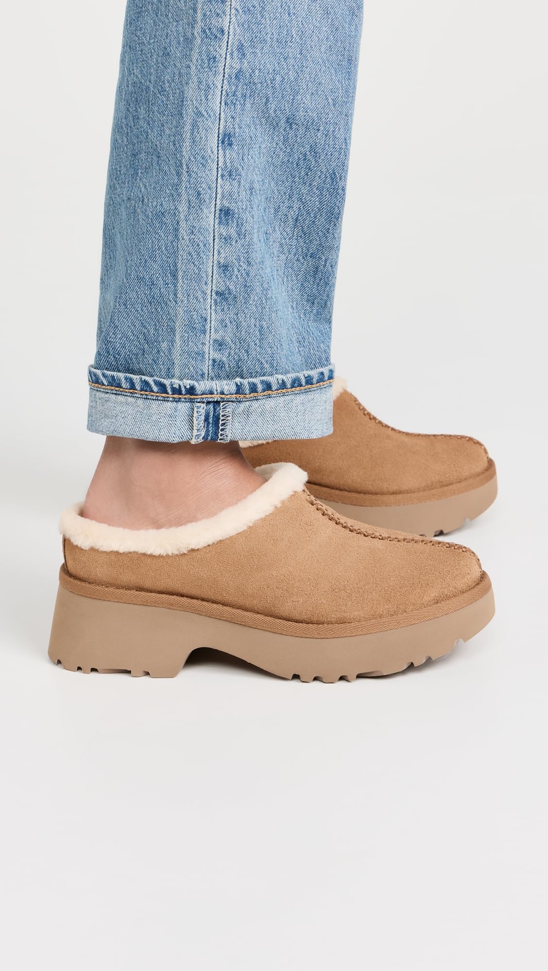 Foto 5 pulgar | Zapatos Ugg New Heights Acogedor Zueco Castaño Para Mujer, Talla 8 - Venta Internacional.