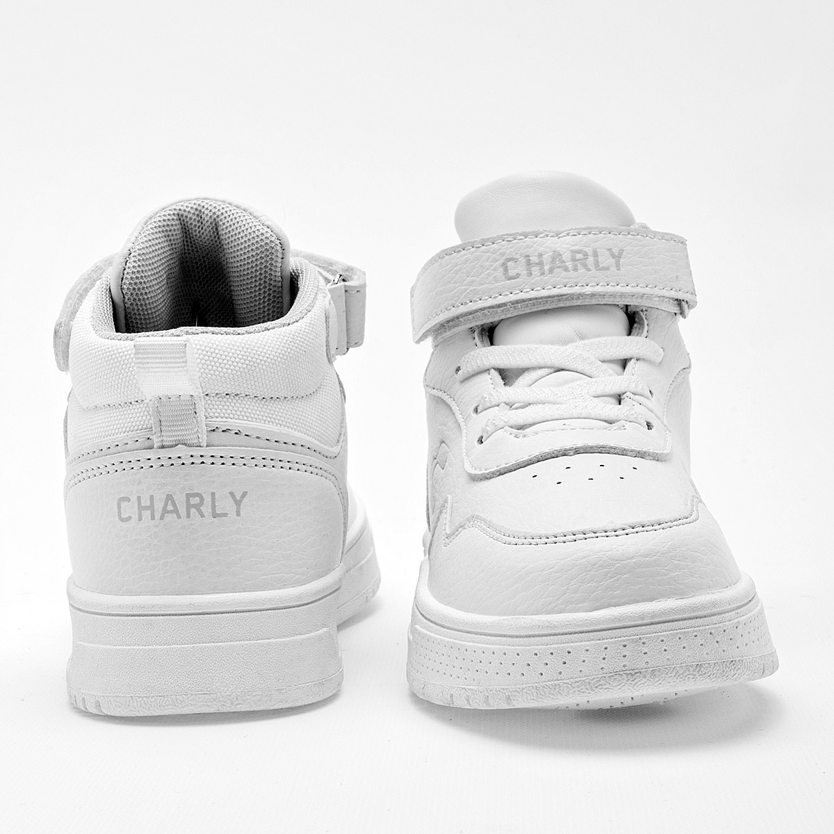 Foto 4 pulgar | Charly Tenis Urbano Para Niño Blanco, Hasta Agotar Existencia, Importado, Agujeta Elastica