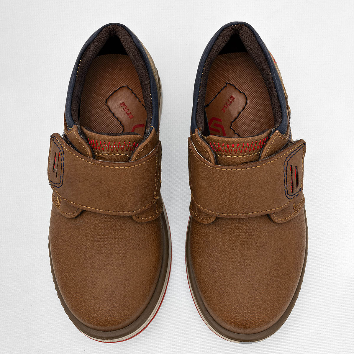 Foto 4 pulgar | Negro Total Zapato Casual Para Niño Camel Marino