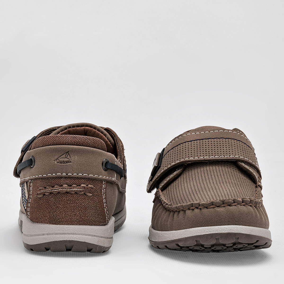 Foto 5 pulgar | Negro Total Zapato Casual Para Niño Camel