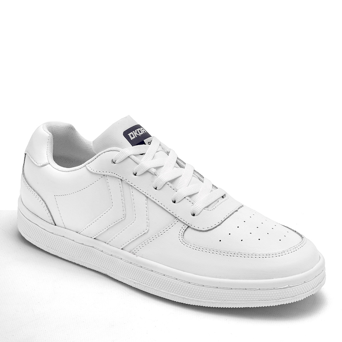 Foto 2 pulgar | Jhos Dkda Tenis Urbano Para Joven Blanco