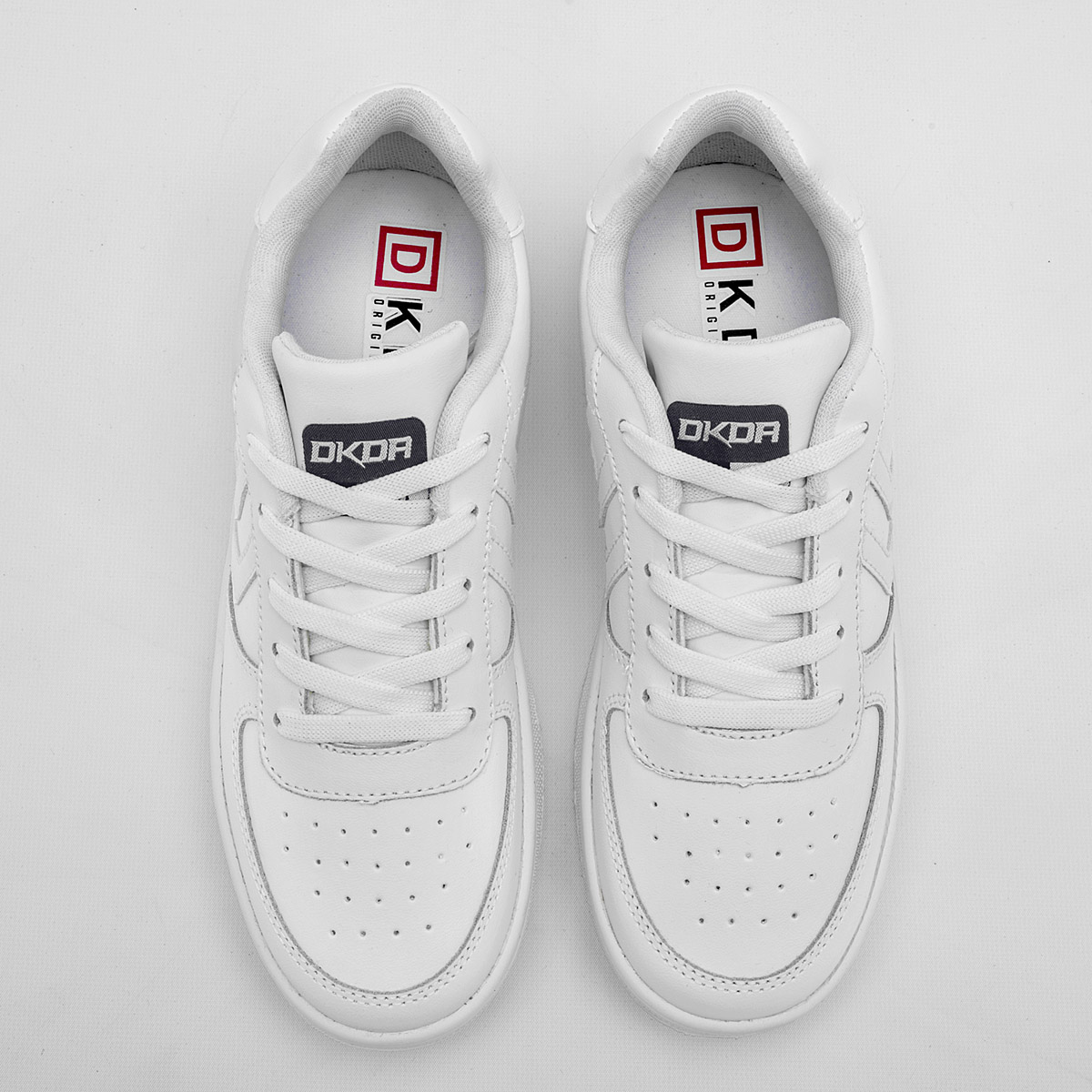 Foto 4 pulgar | Jhos Dkda Tenis Urbano Para Joven Blanco