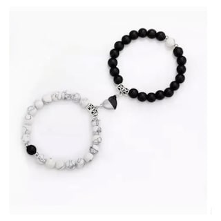 Foto 1 | Pulseras Para Parejas Con Corazón Magnético, Howlita Y Black O - Venta Internacional.