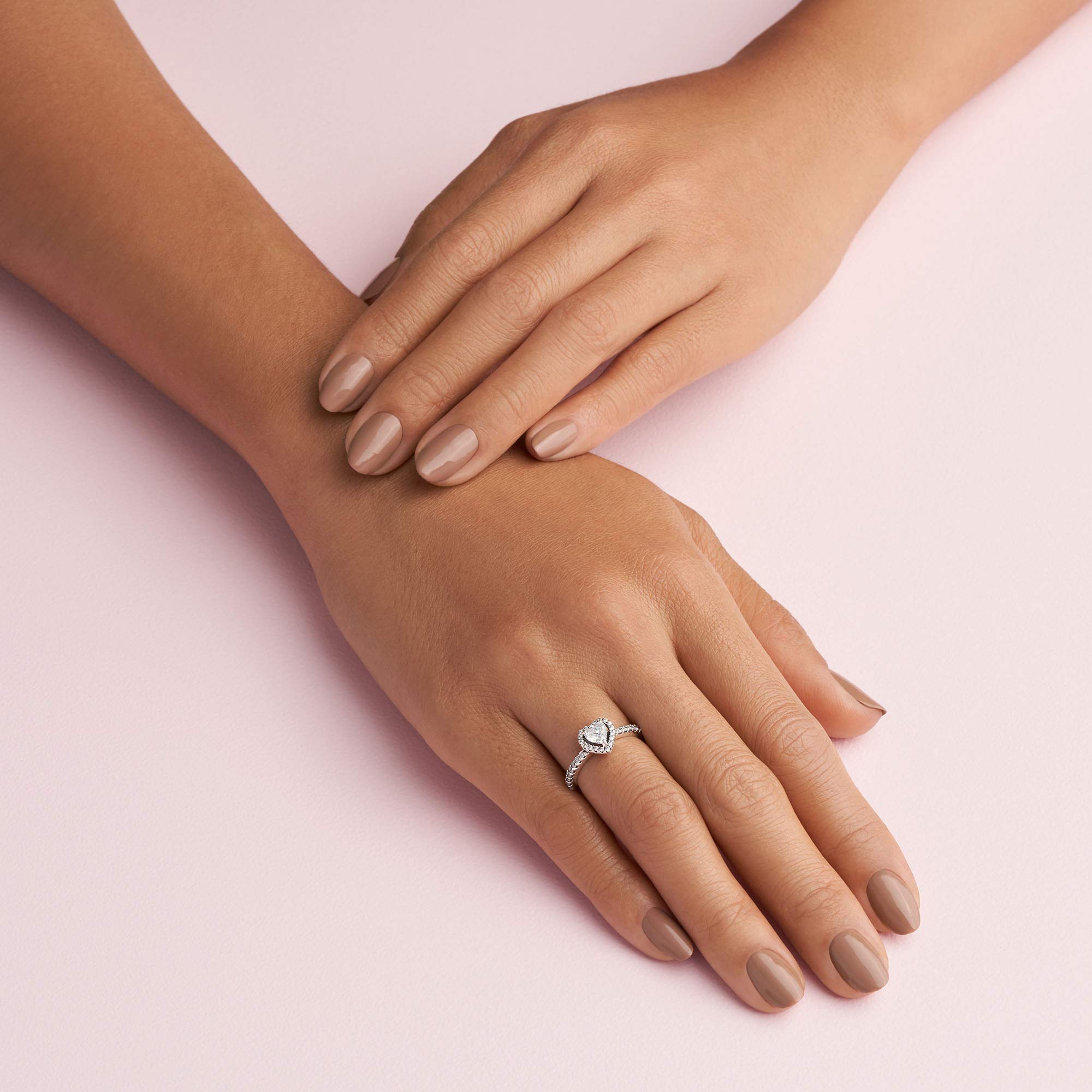 Foto 6 | Anillo Pandora Elevated Heart Promise, Plata Con Circonita Cúbica, Talla 7 - Venta Internacional.