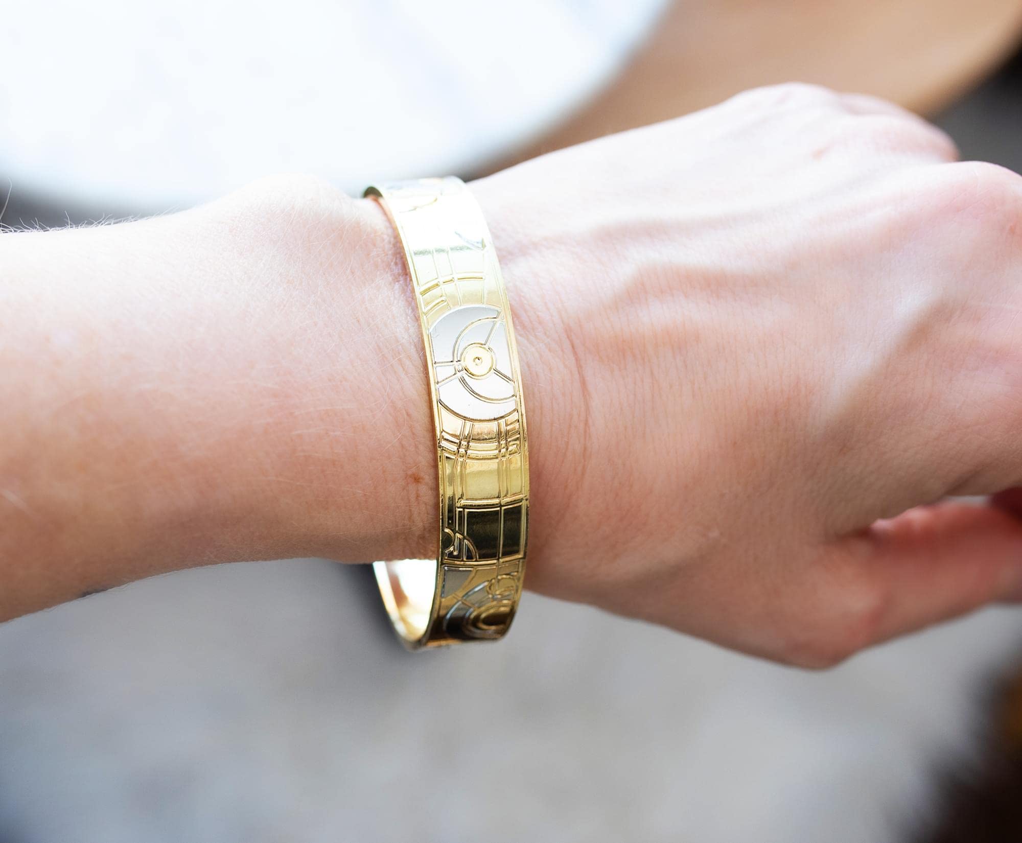 Foto 5 pulgar | Pulsera Tipo Brazalete Marvel Studios Eternals Uni-mind - Venta Internacional.