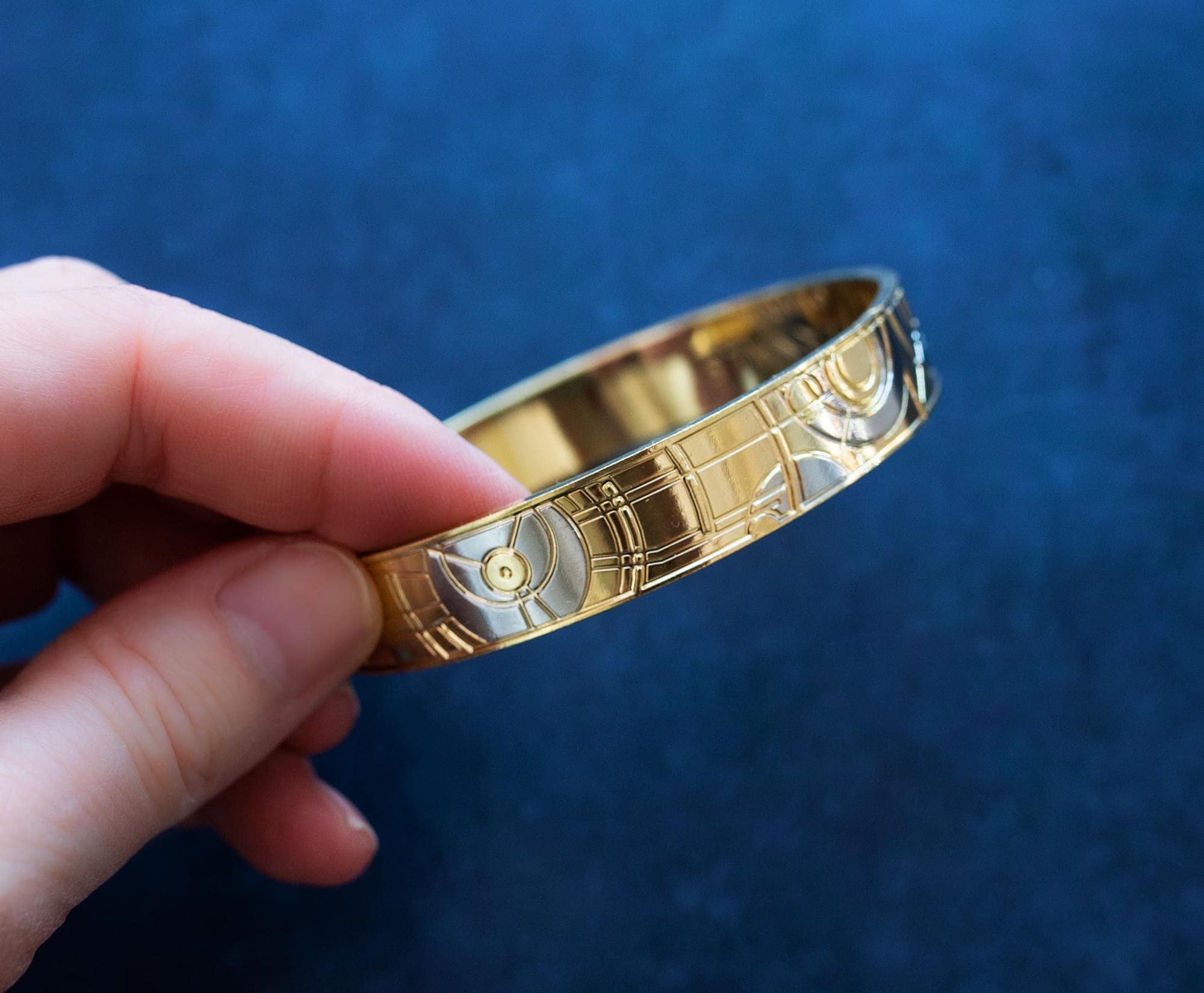 Foto 5 | Pulsera Tipo Brazalete Marvel Studios Eternals Uni-mind - Venta Internacional.