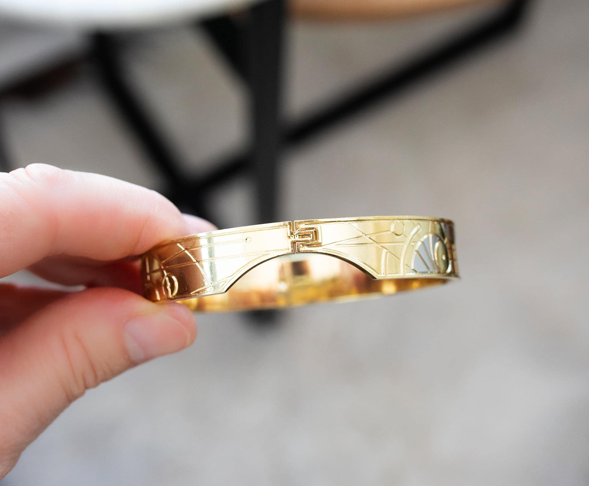Foto 6 | Pulsera Tipo Brazalete Marvel Studios Eternals Uni-mind - Venta Internacional.