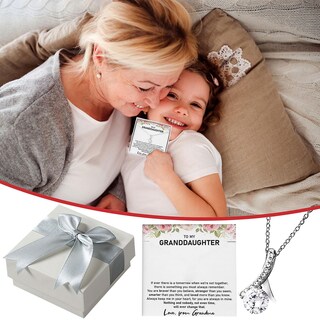 Foto 1 | Colgante Huoguo Con Cadena De Clavícula De Cuatro Hojas Para Mujer - Venta Internacional.