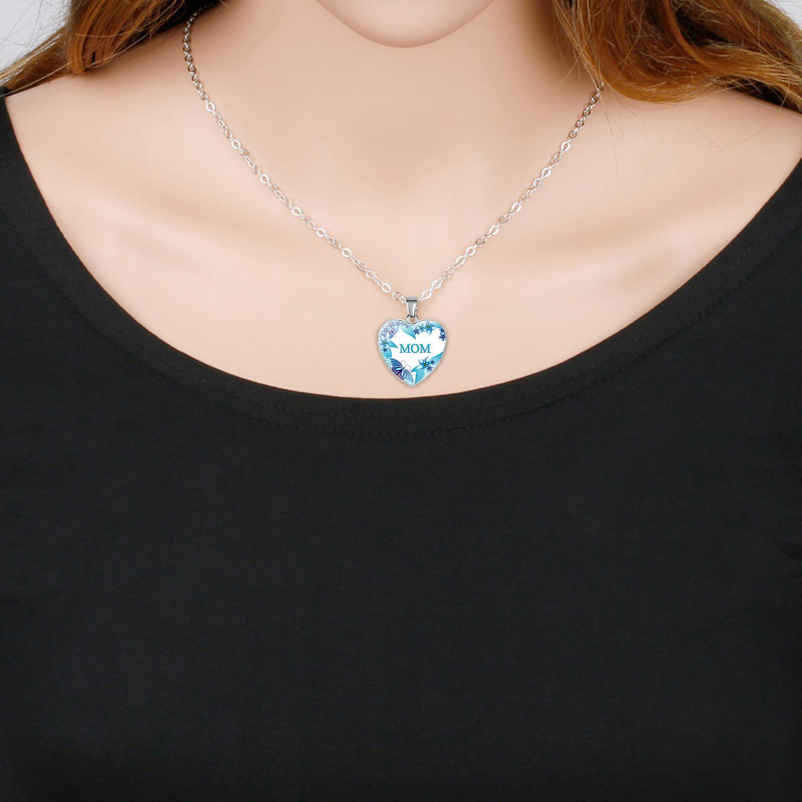 Foto 3 pulgar | Collar Con Colgante En Forma De Corazón Grabado «te Amo» Para Mamá - Venta Internacional.