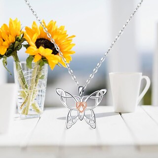 Foto 3 | Collar Huoguo Fashion En Forma De Corazón Y Mariposa De Aleación De 45+5 Cm Para Mujer - Venta Internacional.